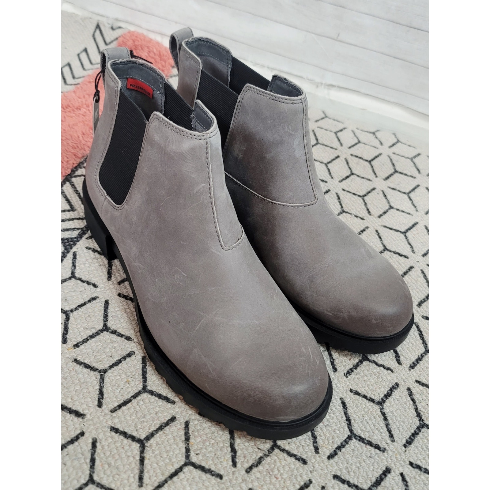 SOREL Emelie II Waterproof Chelsea Boot in Quarry, sz 9