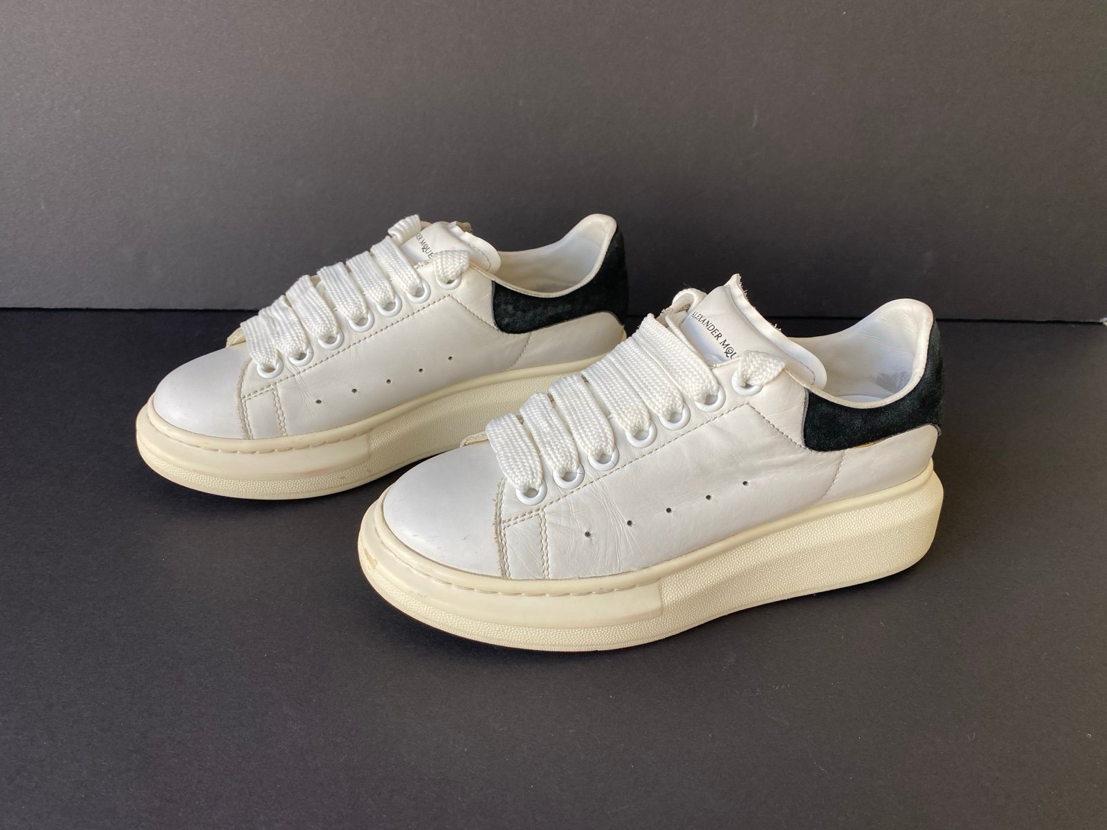 美品 Alexander McQUEEN スニーカー ホワイト 厚底 23cm