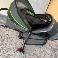 PET STROLLER