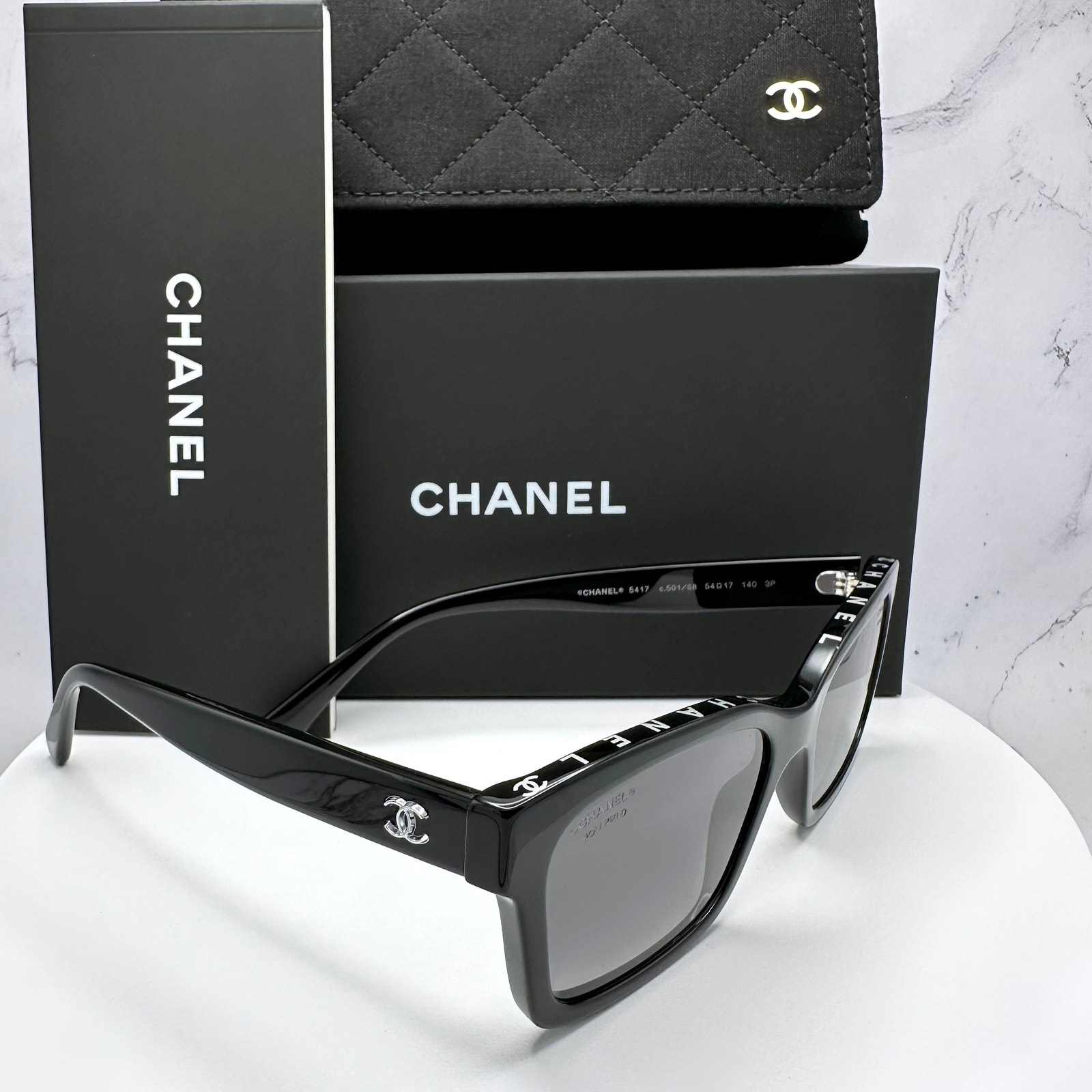 CHANEL シャネル ロゴ スクエア シェイプ サングラス CH5422B