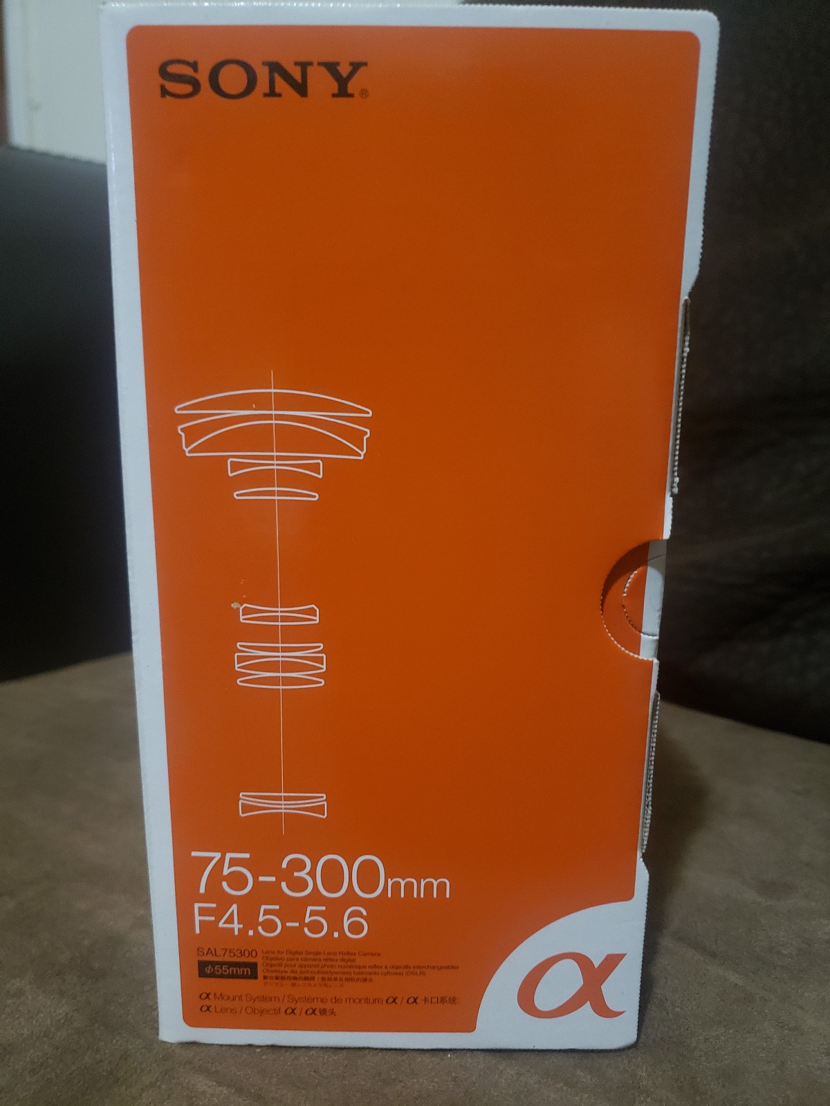 Sony 75-300mm F4.5-5.6 SAL75300 TELEPHOTO ZOOM LENS