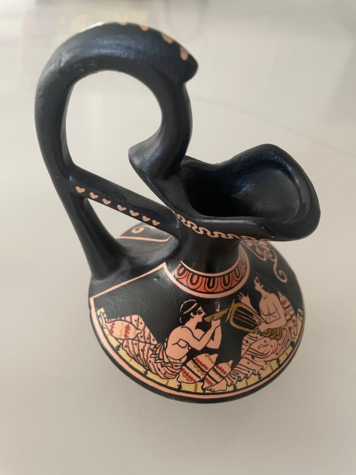 Greek terra-cotta vase handpainted by D. Vassilopoulos Vintage no. 216