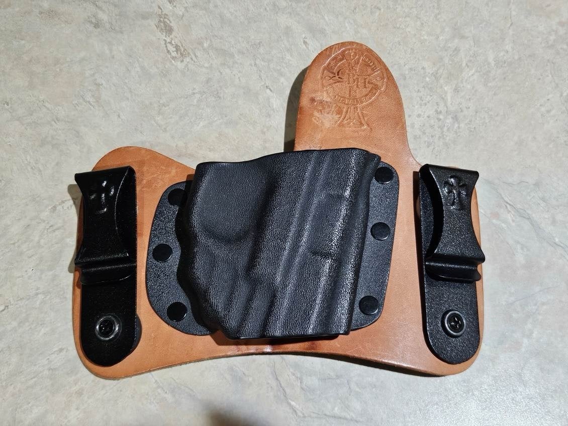 Crossbreed MiniTuck IWB Holster for Smith & Wesson M&P Shield