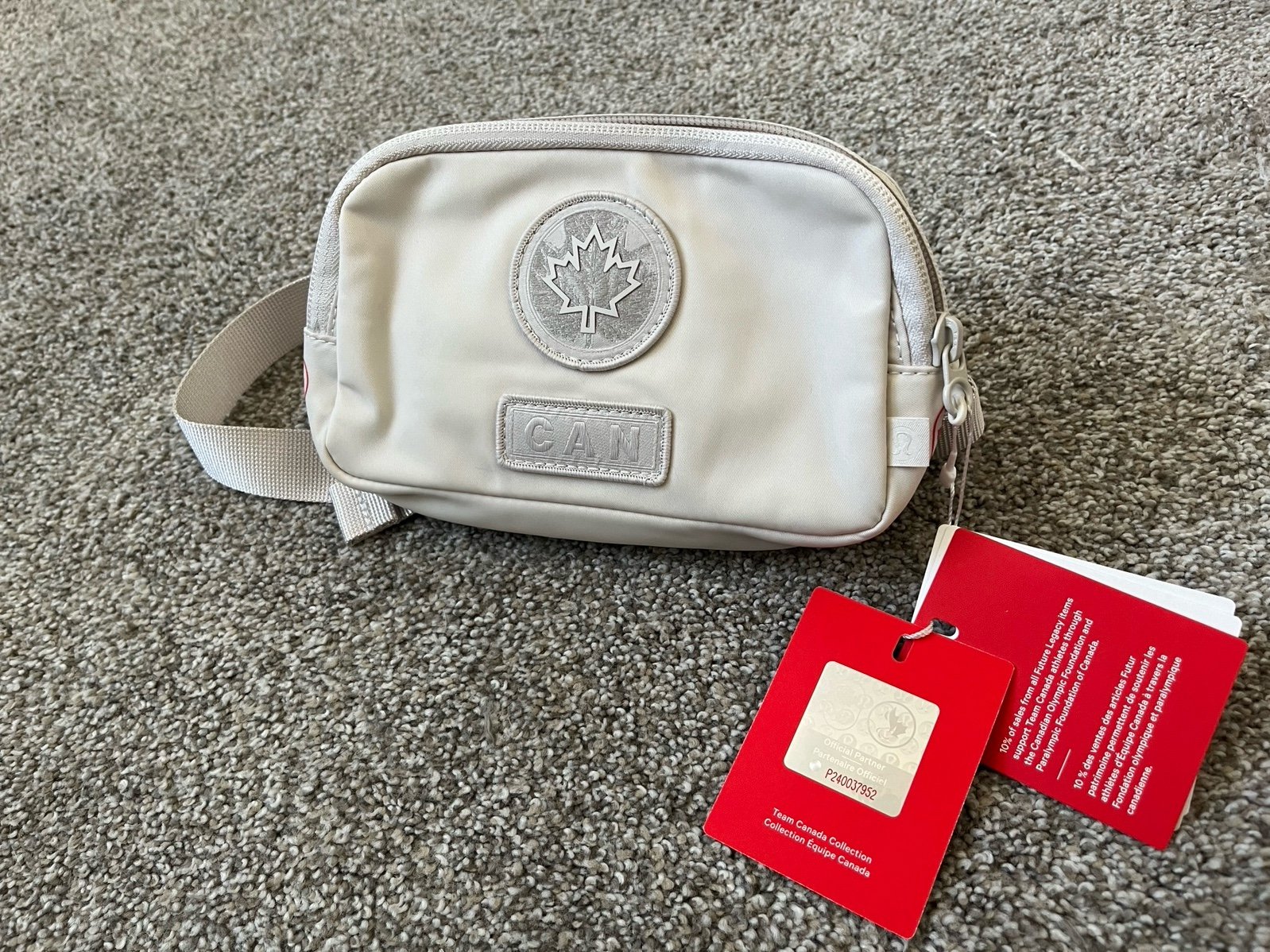 Lululemon team Canada mini belt bag