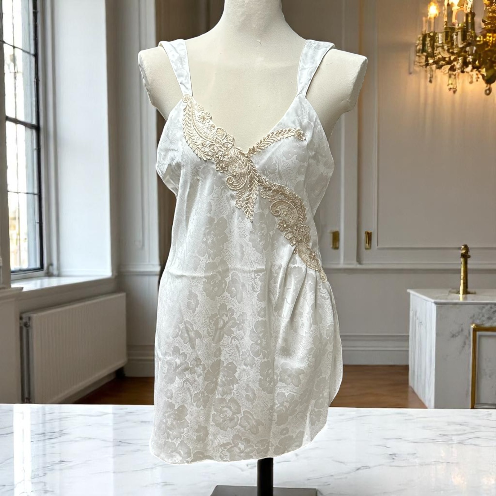 NWOT Victorias Secret Slip Dress Size P Ivory Y2K Gold Label Beaded Applique