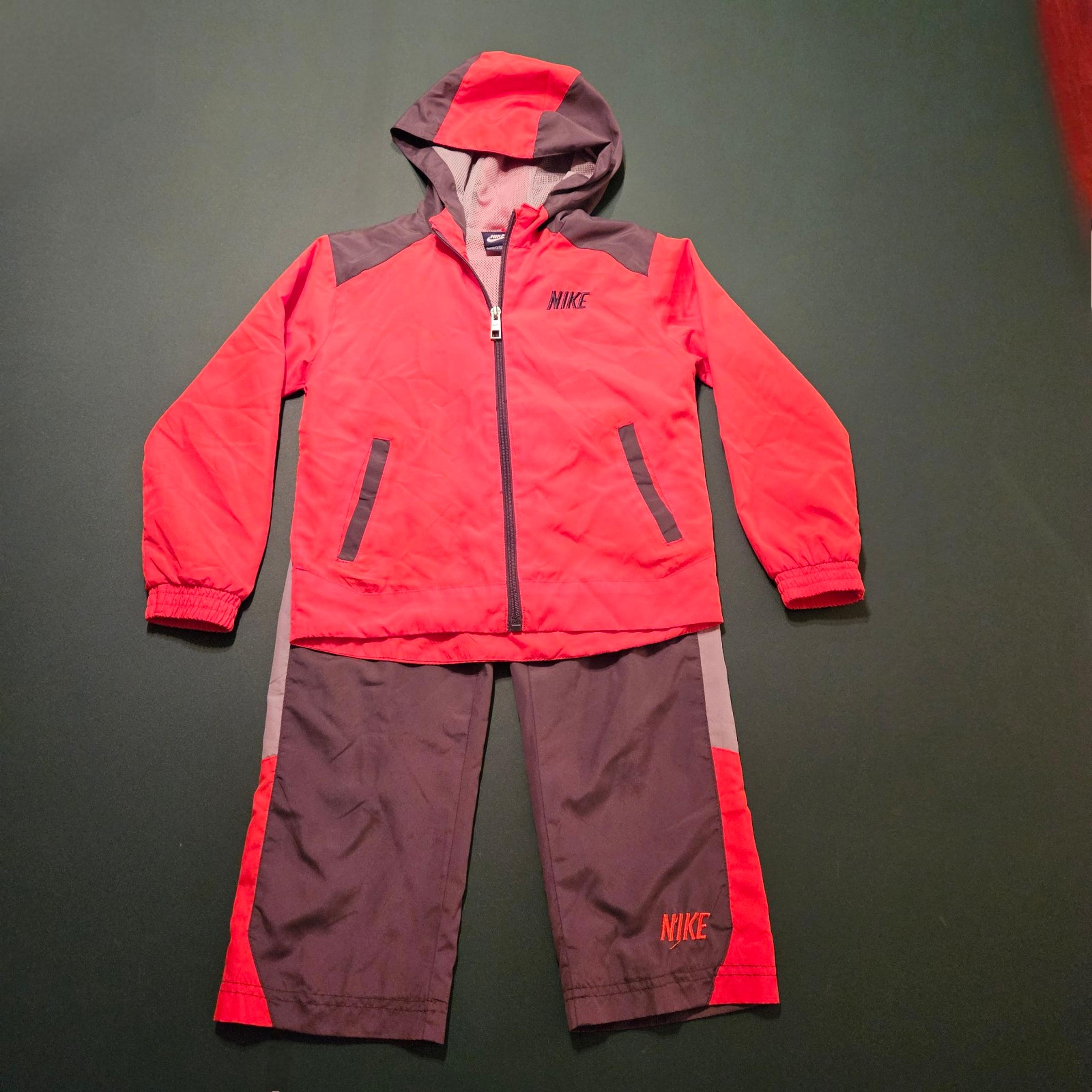 Nike Boys Orange/Gray Tracksuit size 6