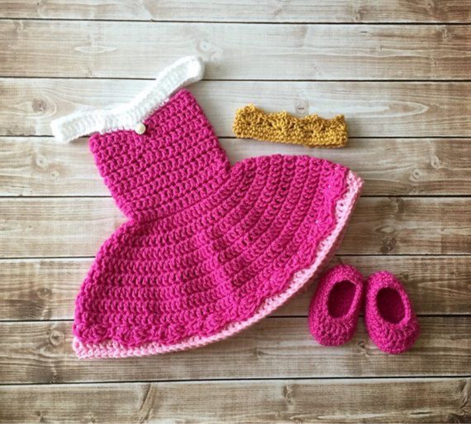 Aurora sleeping beauty crochet Halloween outfit