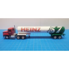 Penjoy Mack Heinz 57 Tanker and Dry van Trucks