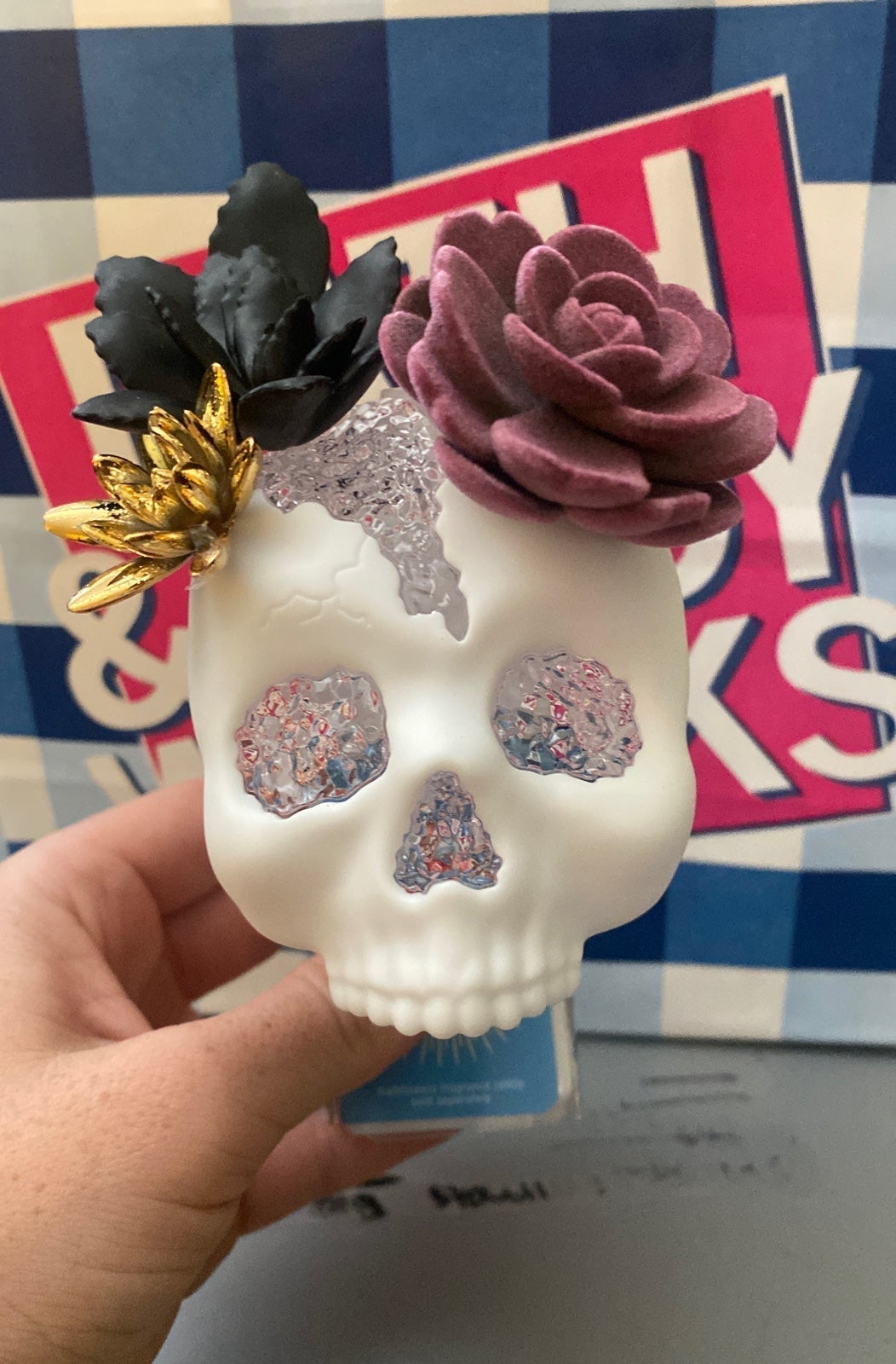 Bbw Skull Rose wallflower plug Bath and Body works Halloween