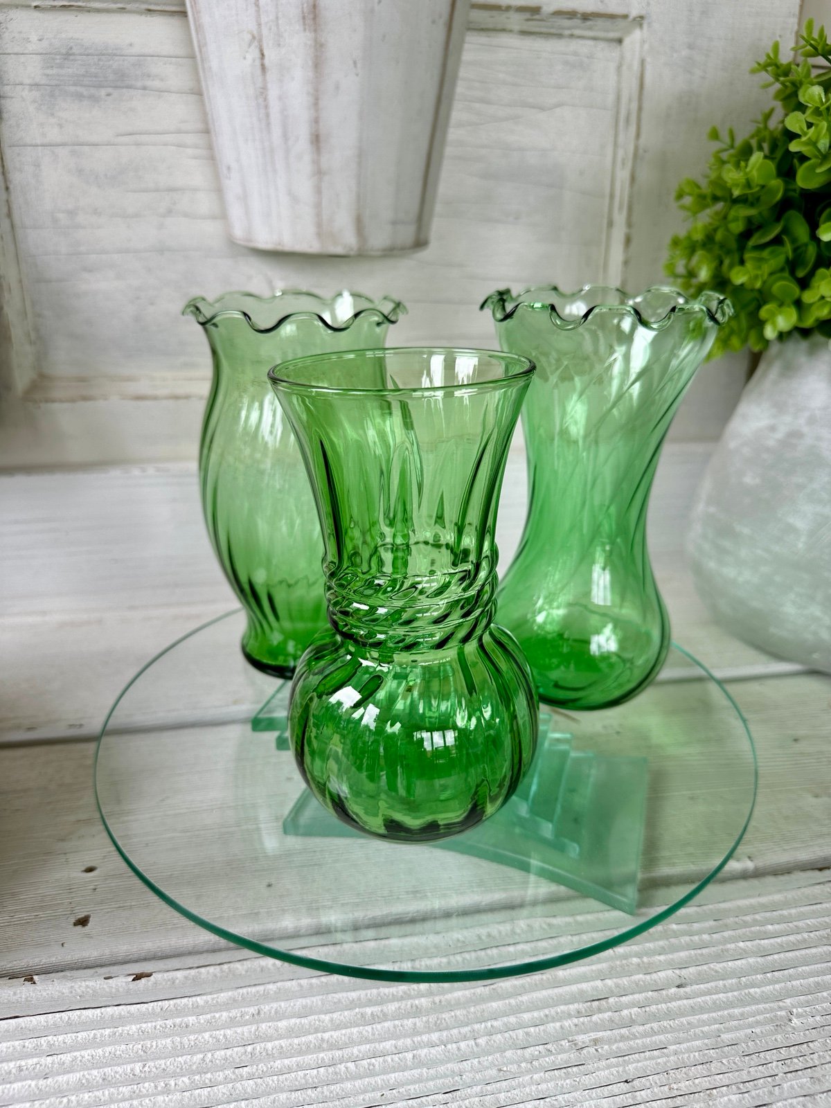 3 SPARKLING GREEN VASES, VINTAGE MID-CENTURY