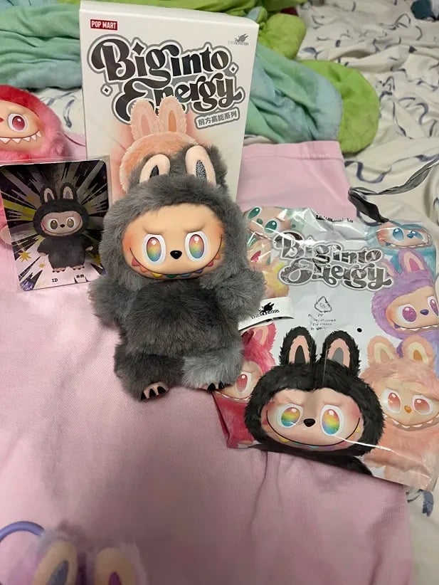 Pop Mart Labubu The Monsters Big into Energy Series ID