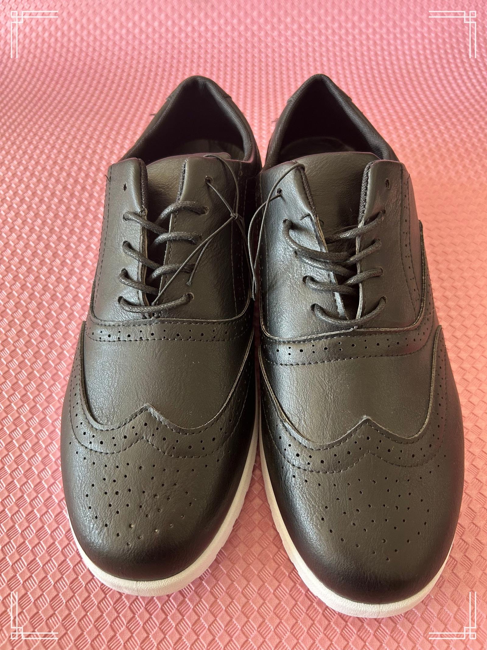 Tim Evans Black Leather Wingtip Sneakers Size 13
