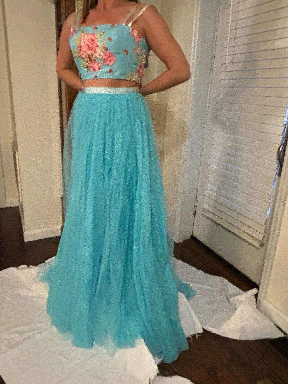 Beautiful Sherri Hill 2 pc Formal-Size 0