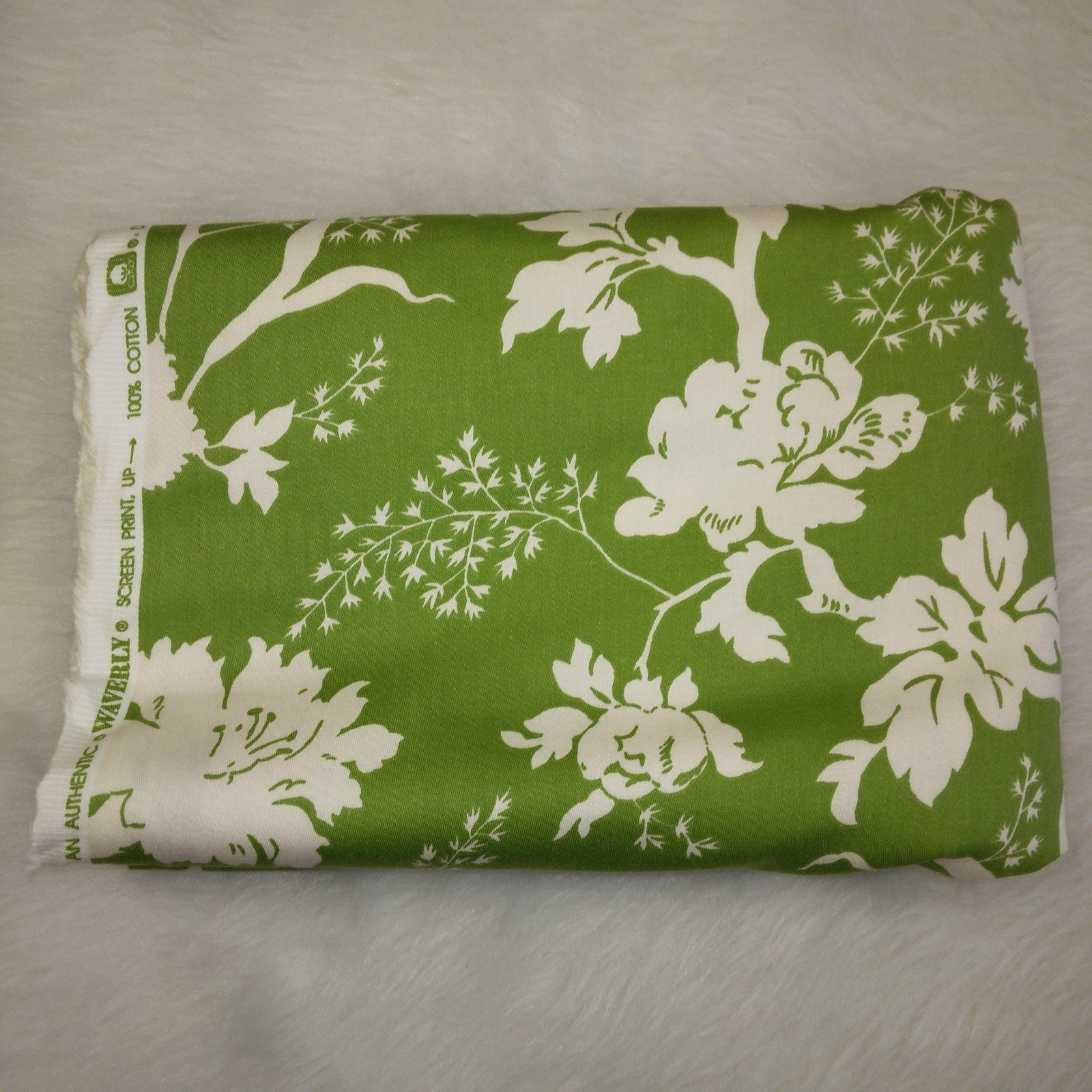 FABRIC Waverly 100% Cotton Veranda Vine light Upholstery fabric