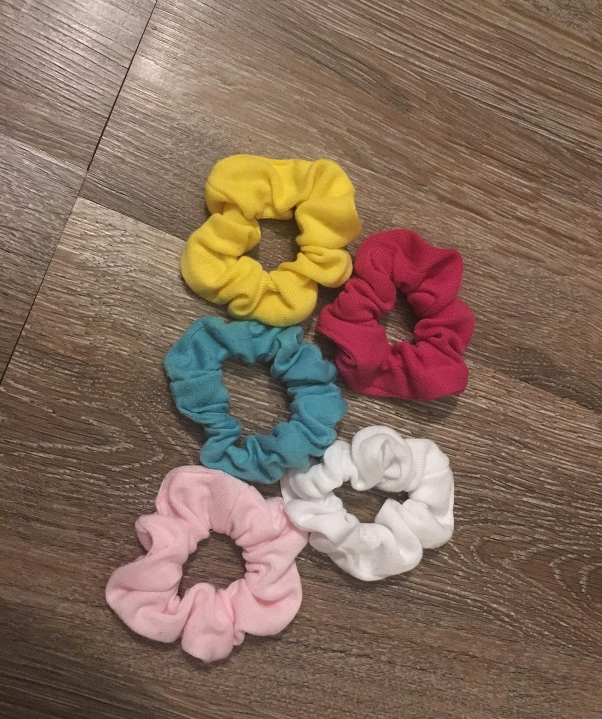 scrunchies