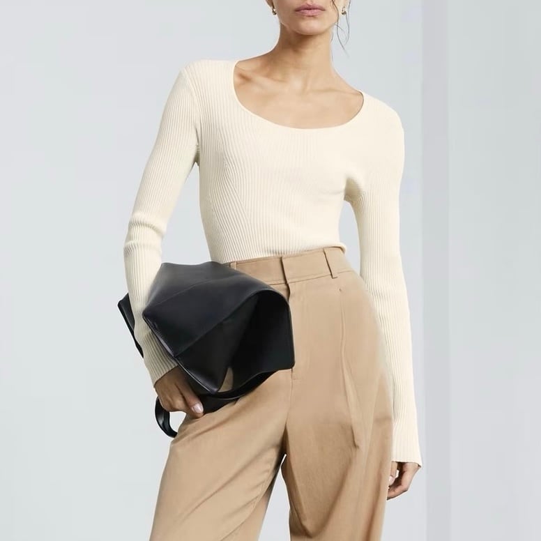 Everlane The Ribbed Scoop Neck Sweater