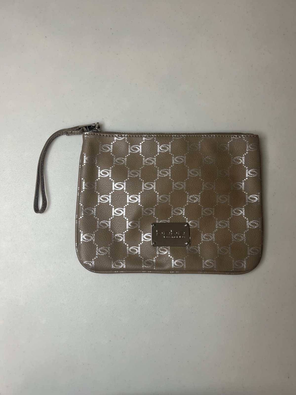 Bebe Alexis Logo Wristlet Taupe Metallic Brand New NWT