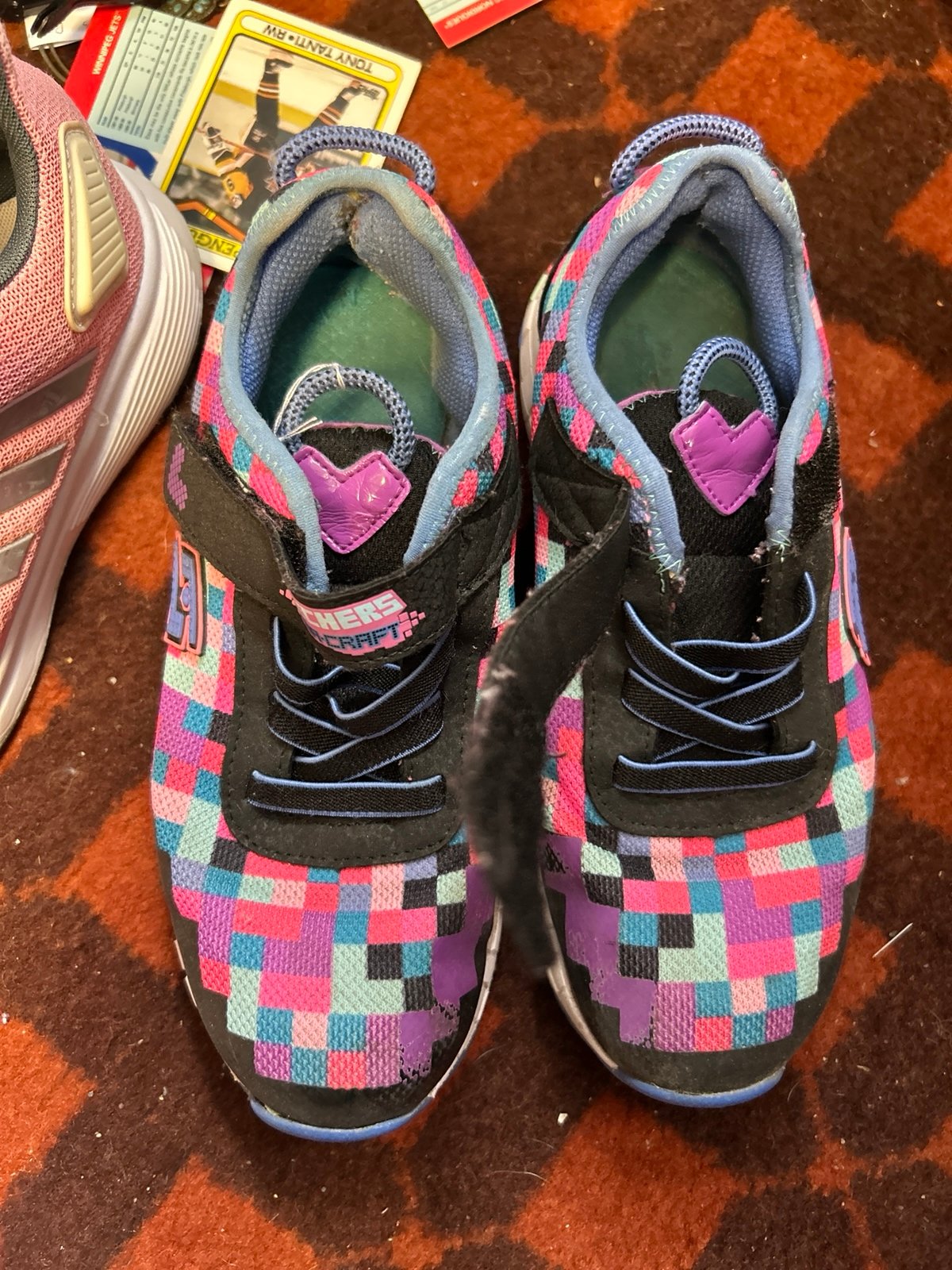 Sneakers
