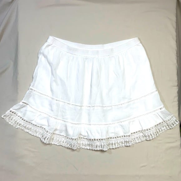 White Boho Festival Skirt Women’s Large Country Western Lace Trim Hippie Flare