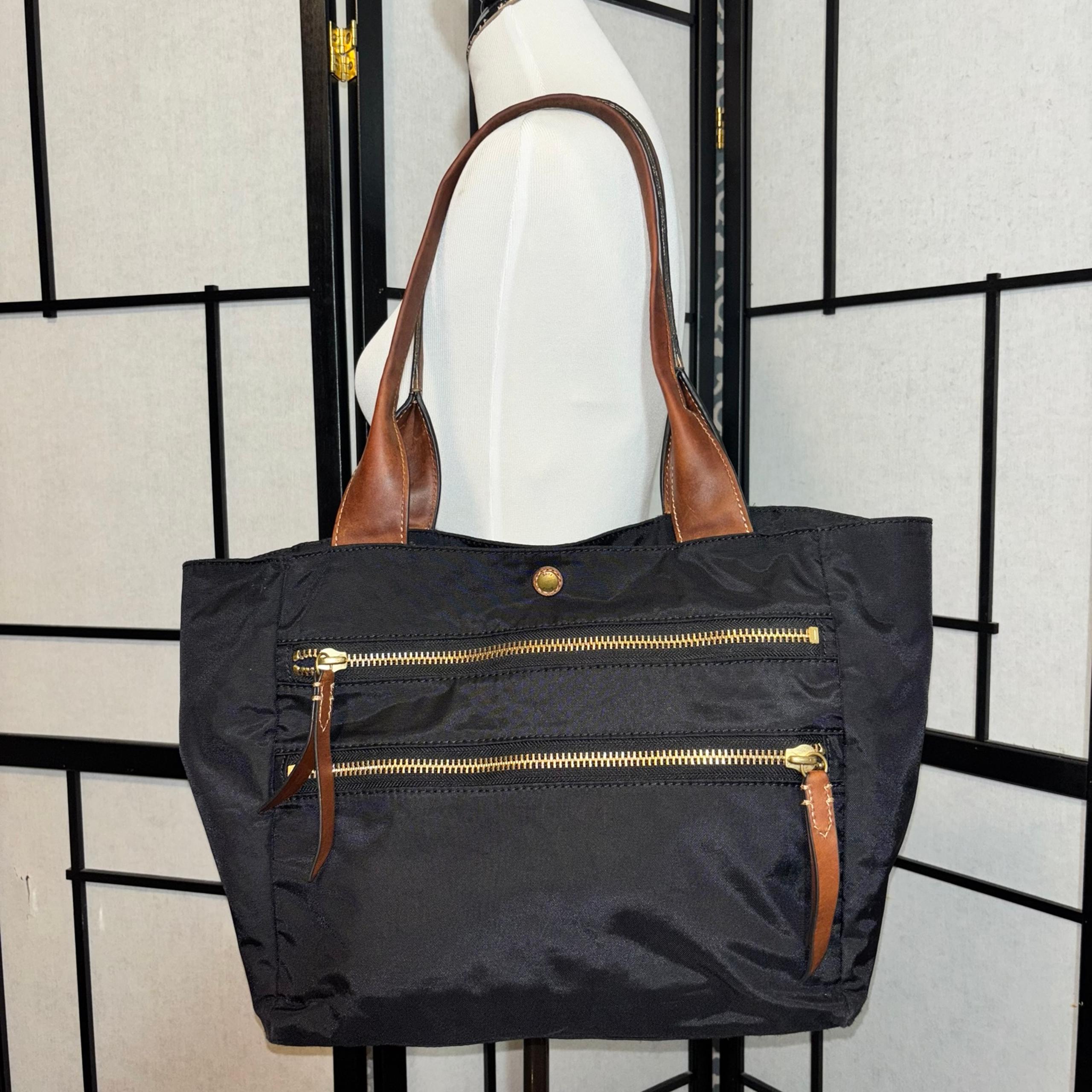 Frye ‘Ivy’ black nylon tote