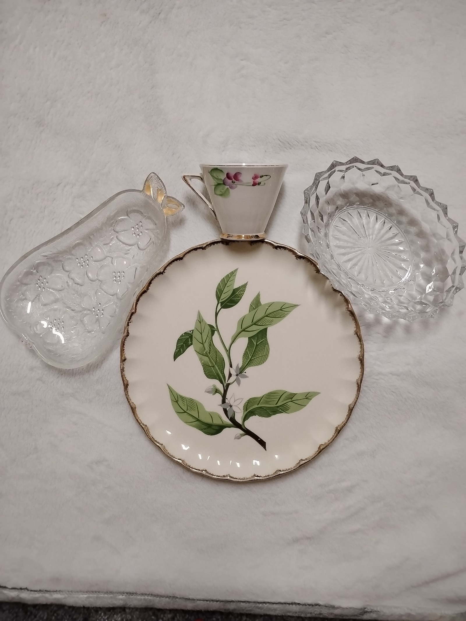 VINTAGE LOT