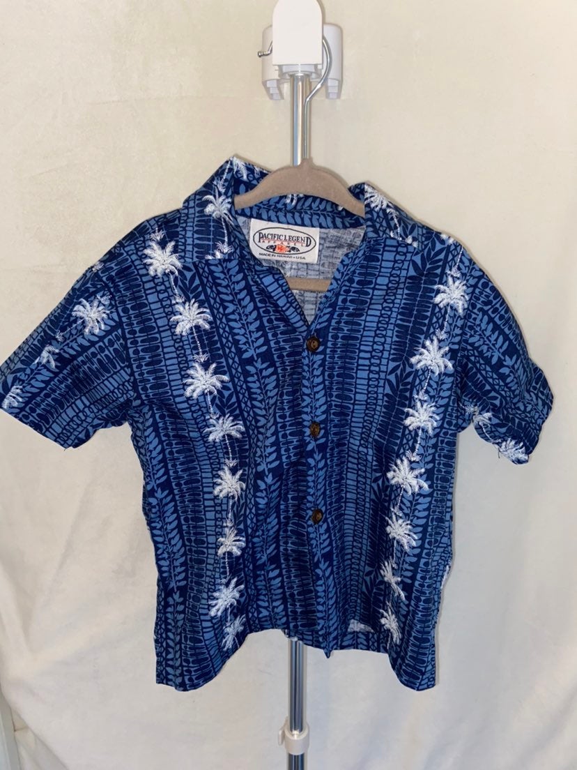 Matching hawaiian set