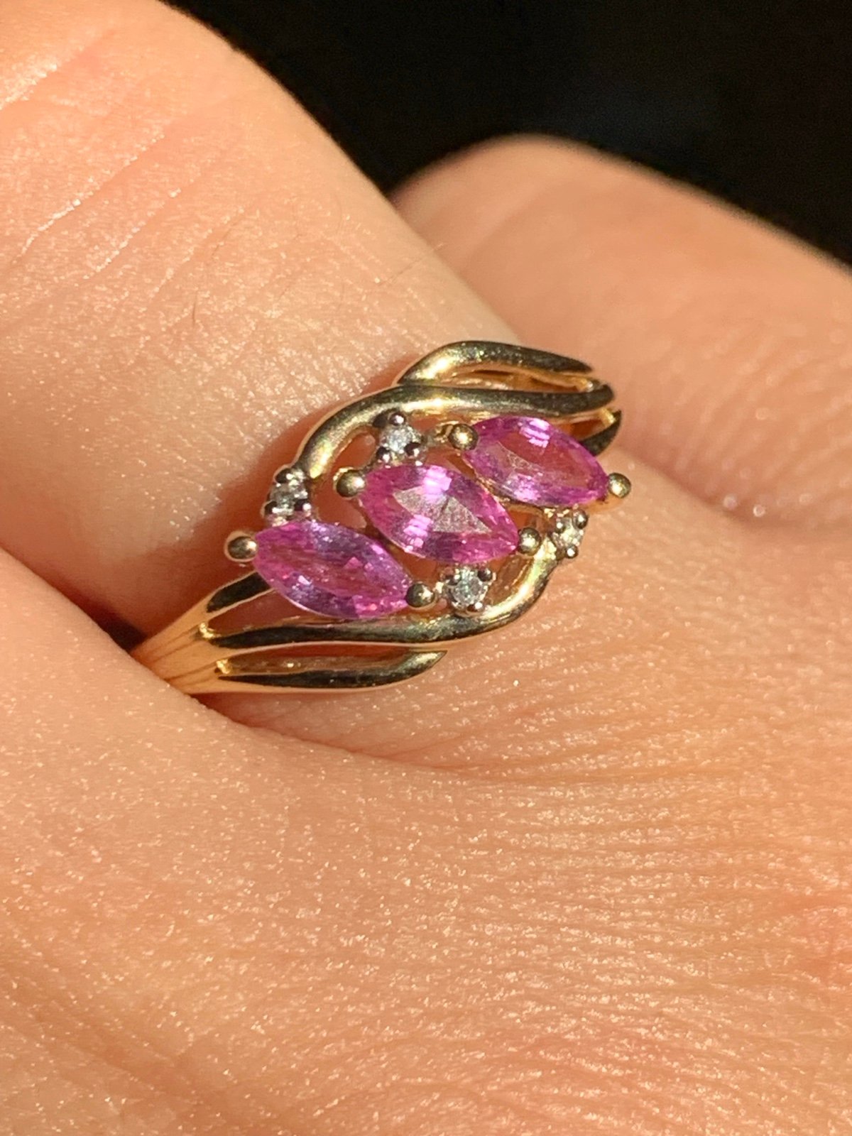 14k gold Pink Sapphire /Diamond ring