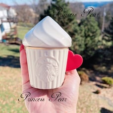 starbucks 2020 Valentine cup cake heart mug 3 oz