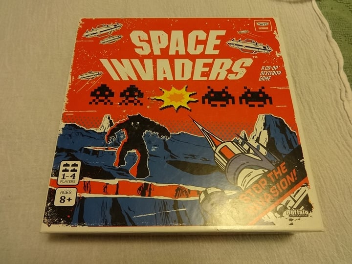 Dexterity Board GameSPACE INVADERS board game NEW