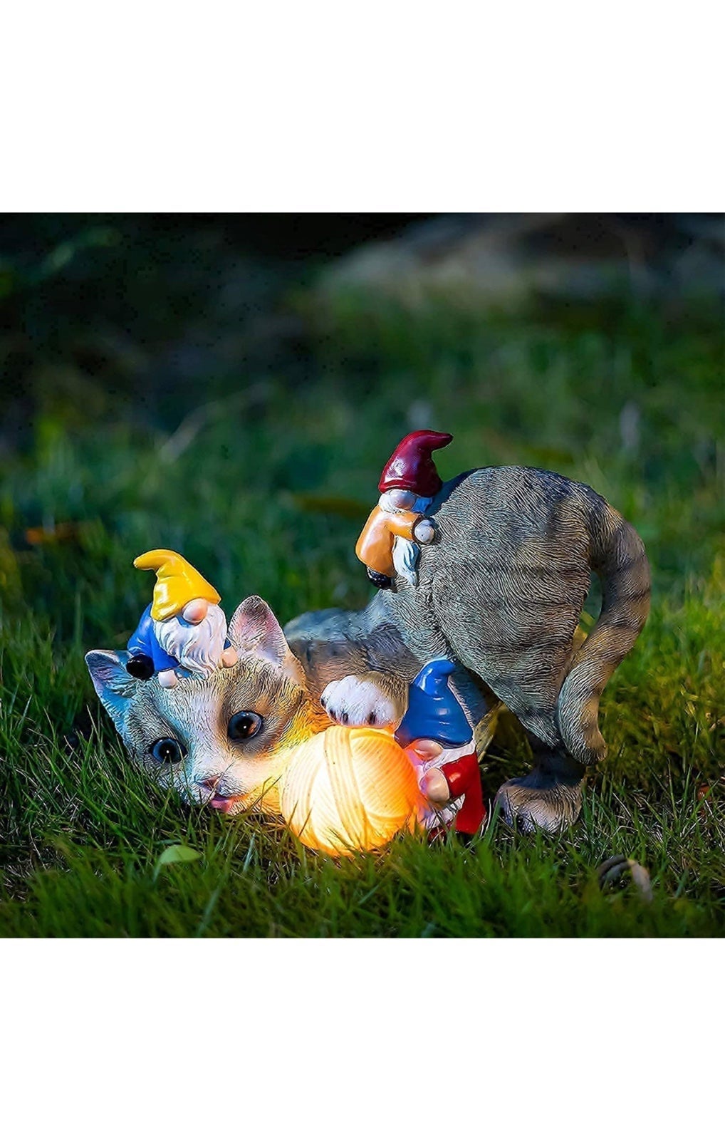 Solar cat statue