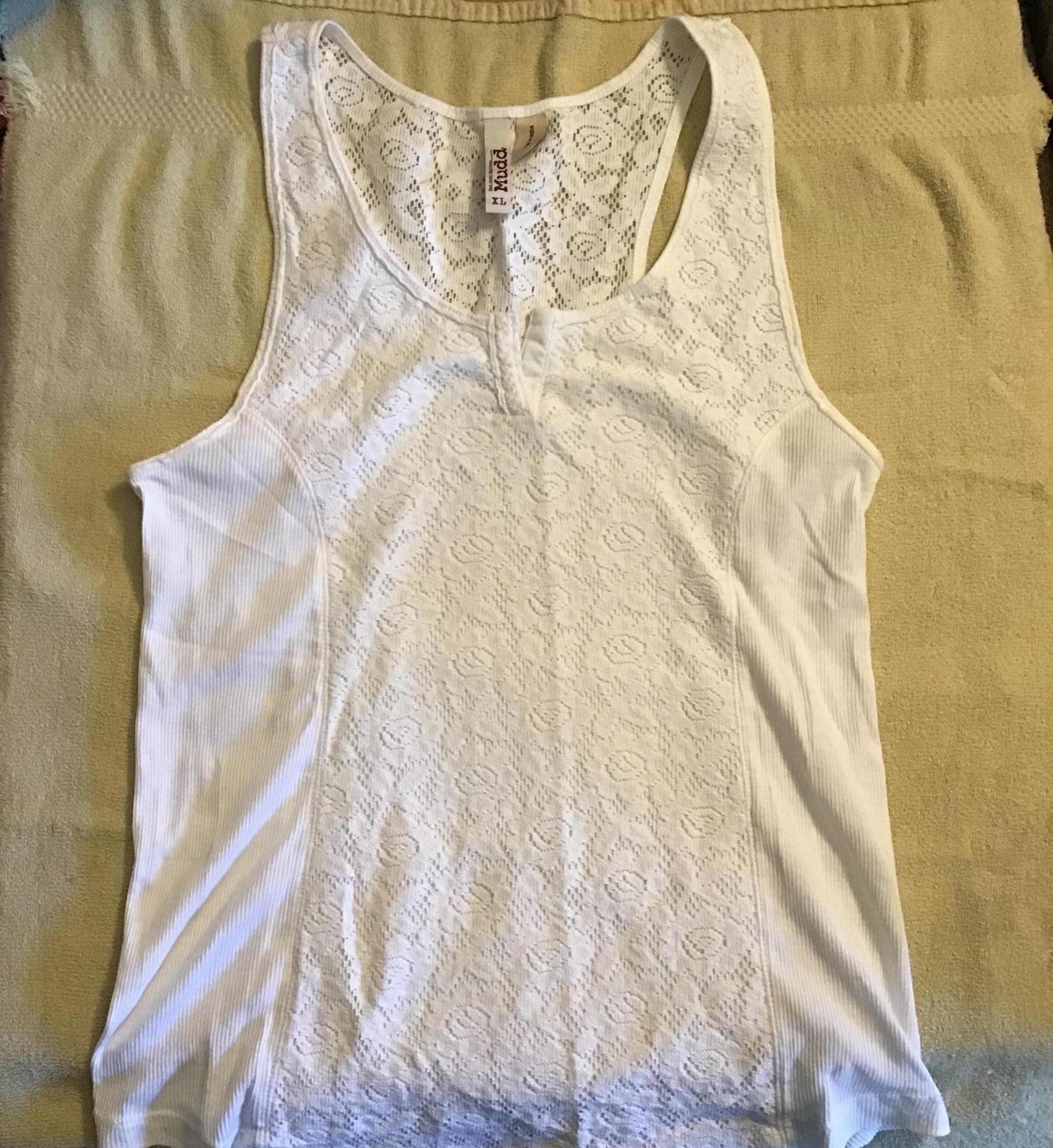 Mudd juniors white tank top