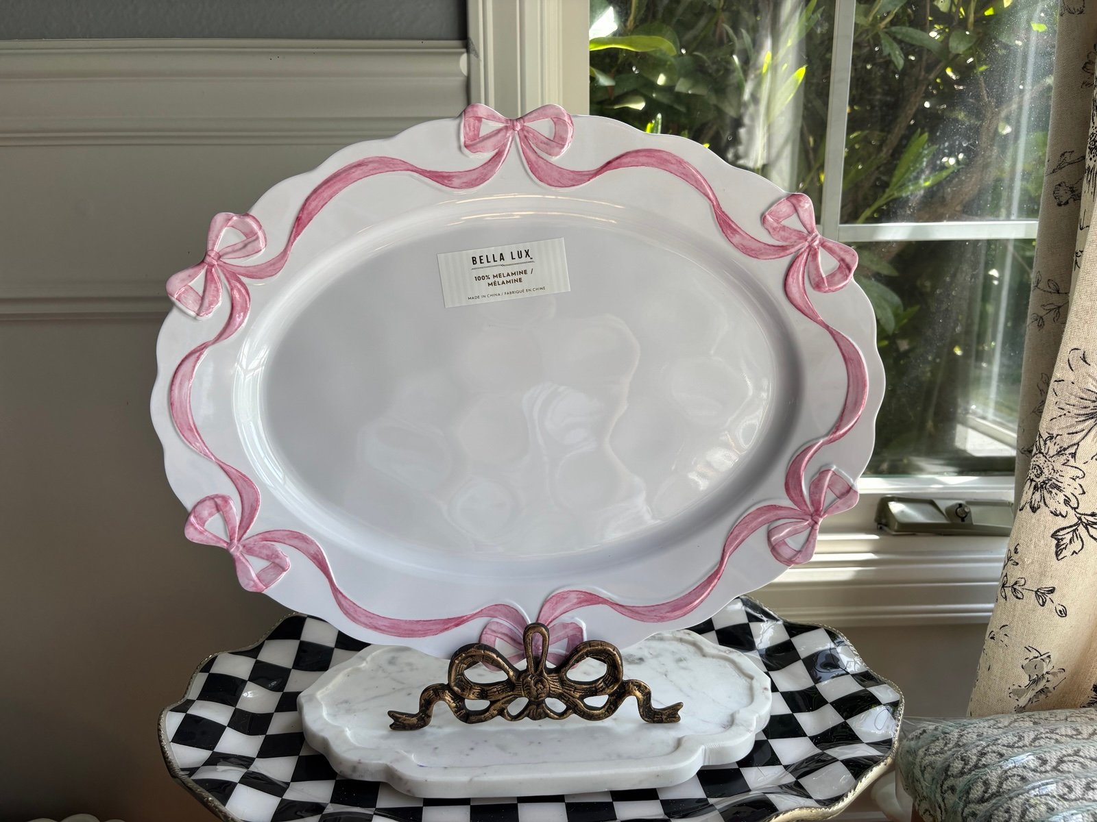 Scalloped Oval Pink Bow Tray Platter