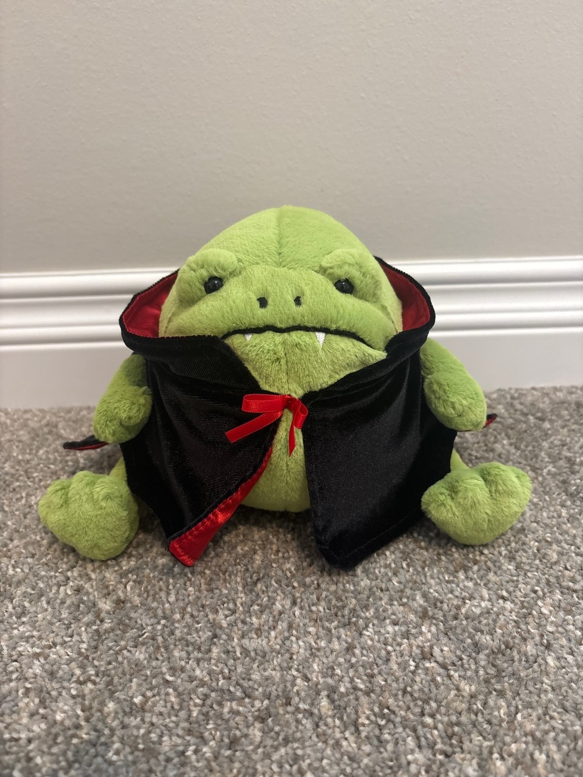 Jellycat Vampire Ricky Rain Frog!