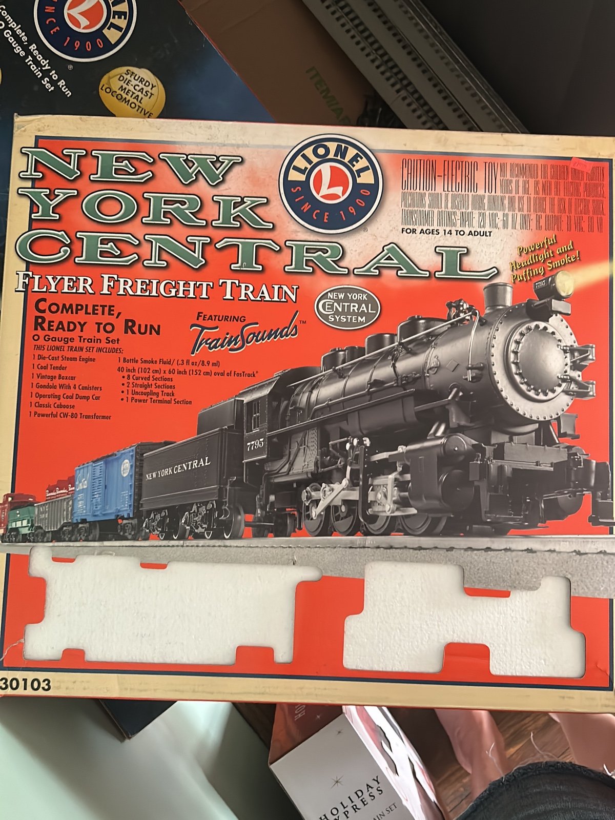 Lionel - New York Central Flyer Freight Train (6-30103)