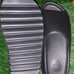 Yeezy slides onyx - Size 10