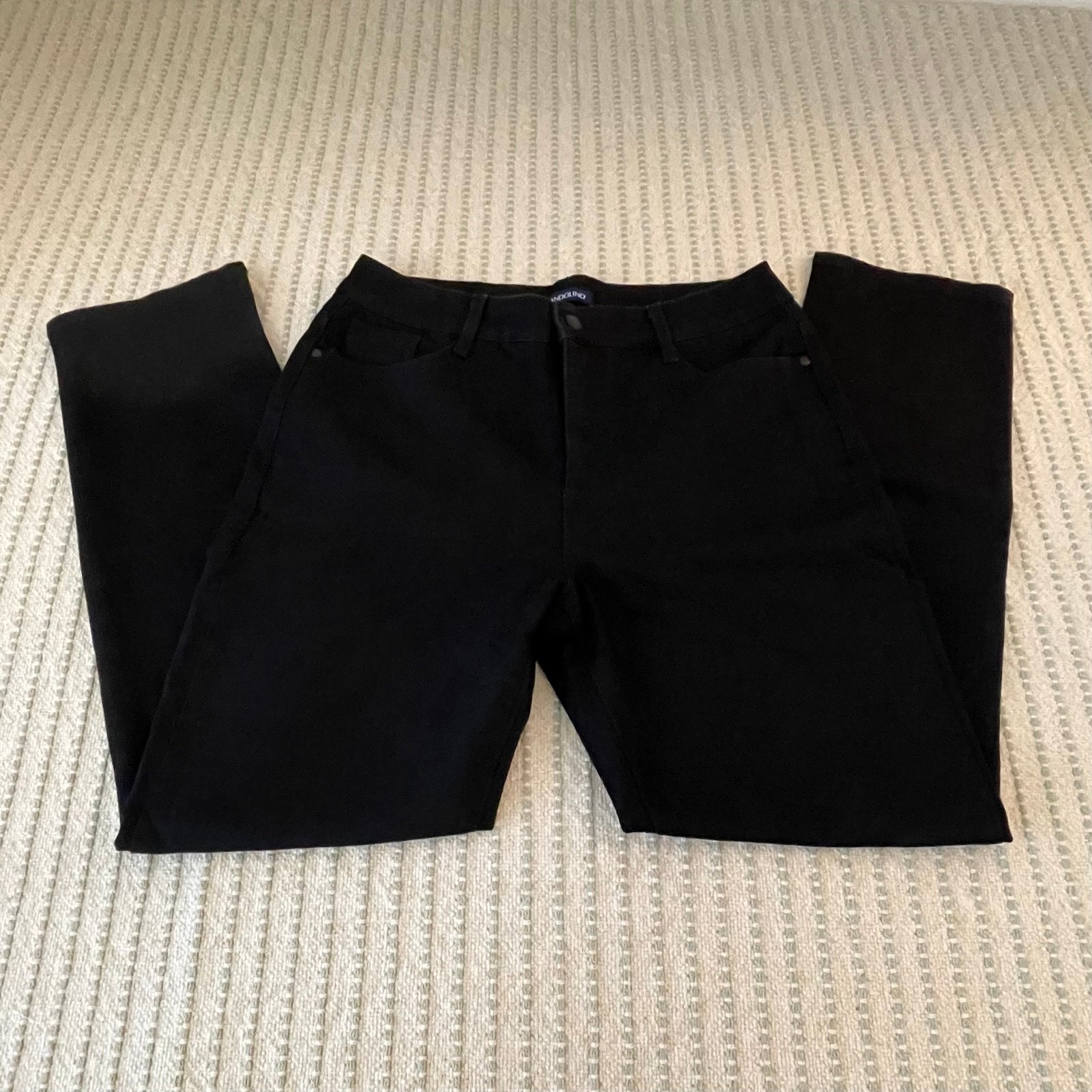 Bandolino - Amy - Black Stretch Jeans - Size: 12