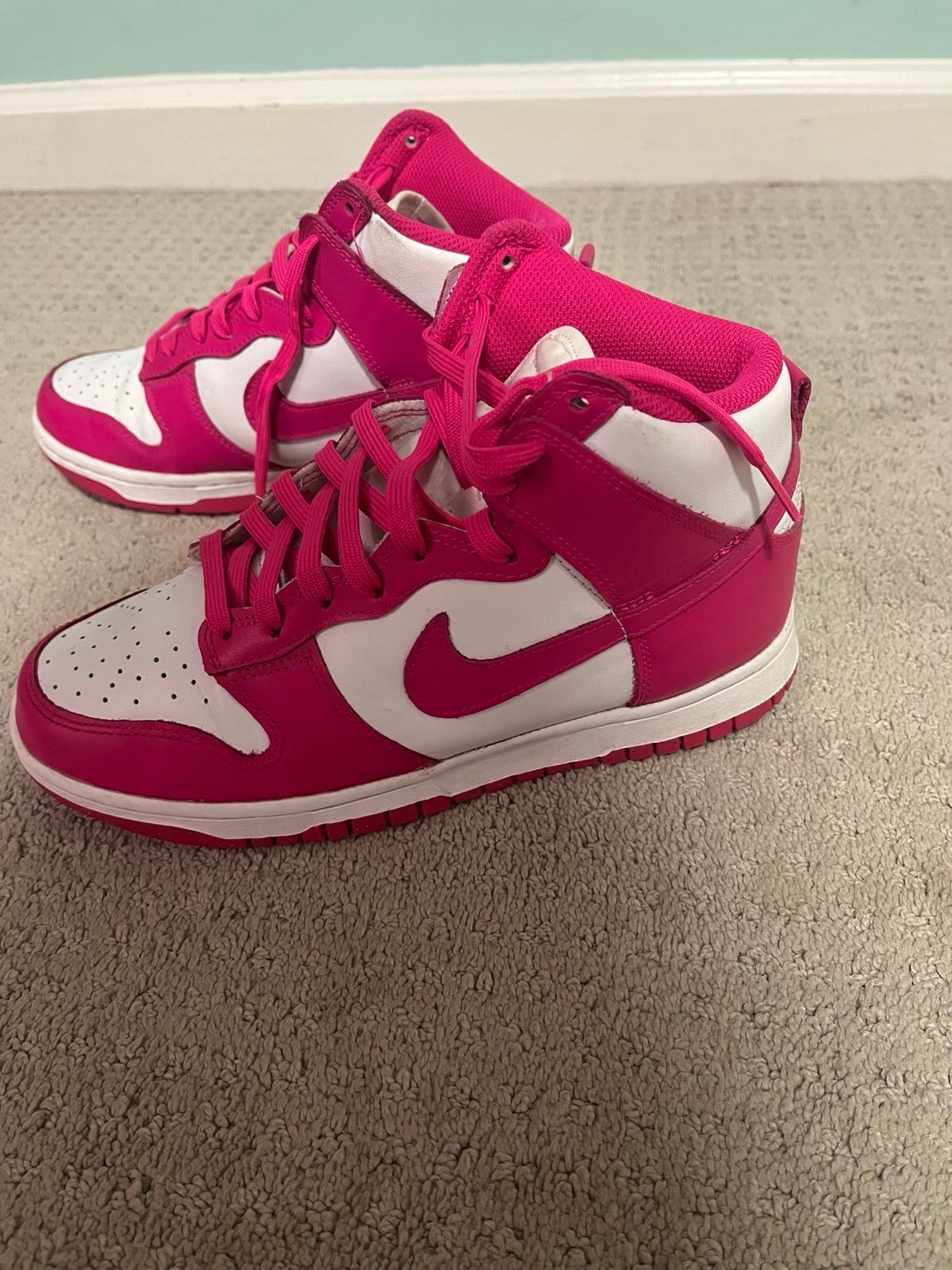 Nike dunks Hot Pink