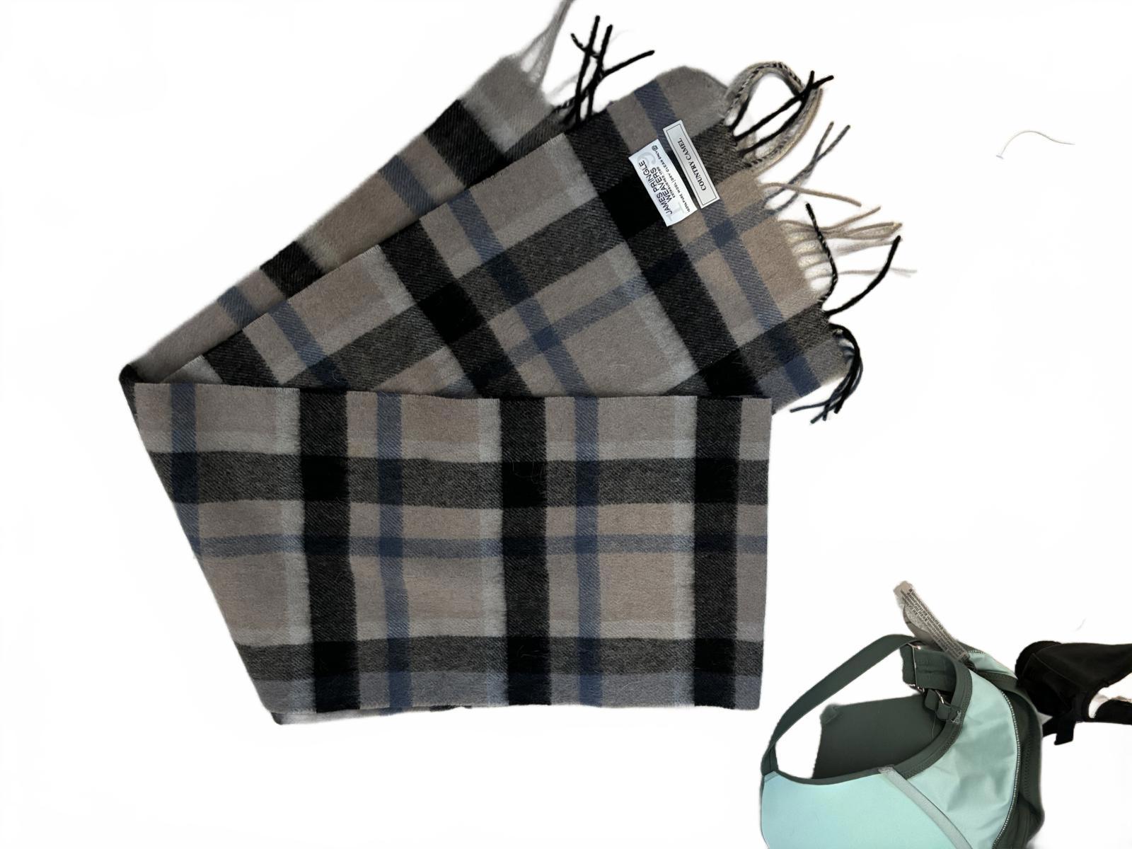 BNWOT James Pringle Country Camel Plaid Scarf 100% Wool