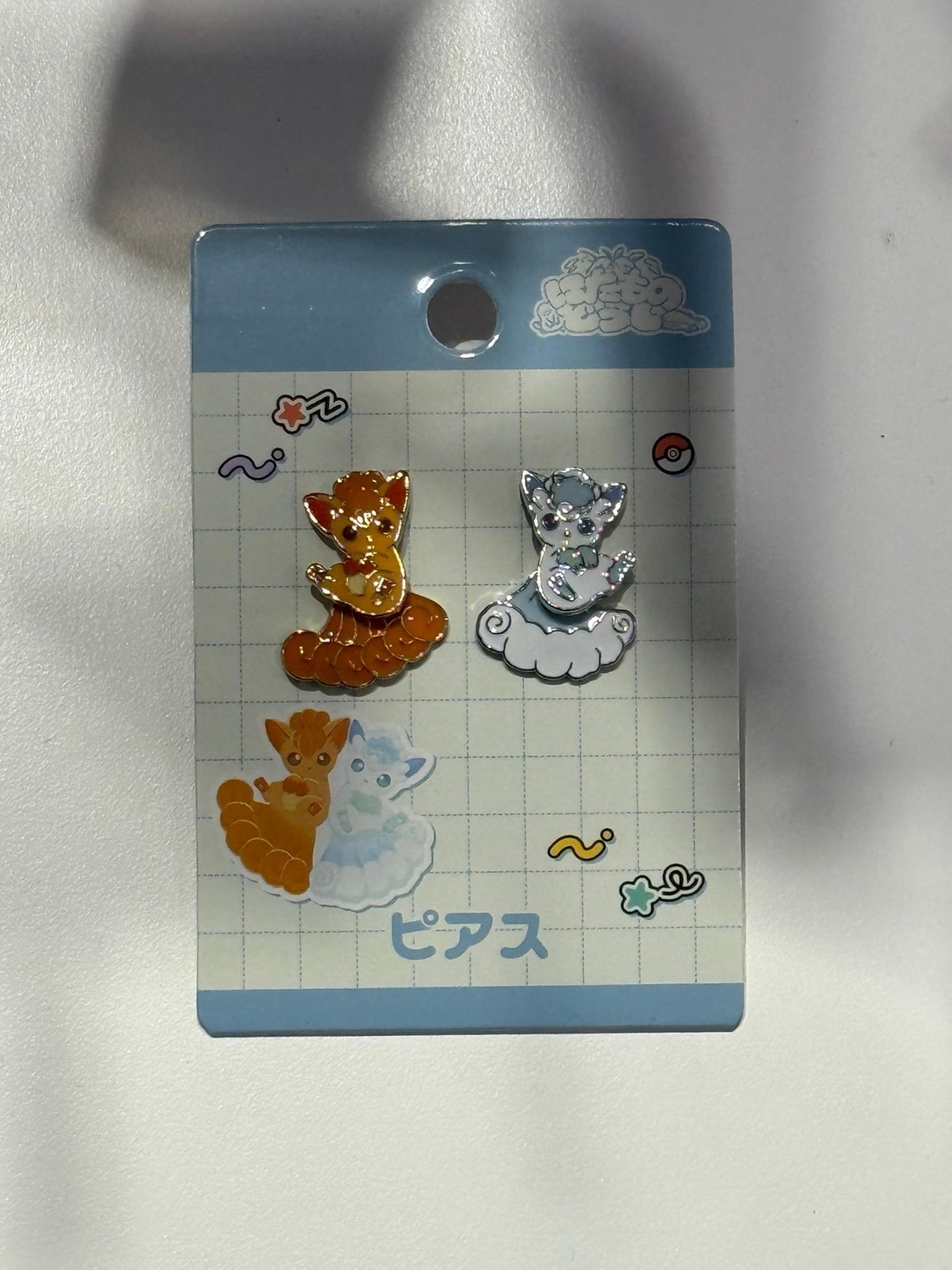 Pokemon Center EXCLUSIVE Pierced Earring Pair Vulpix Alola Vulpix