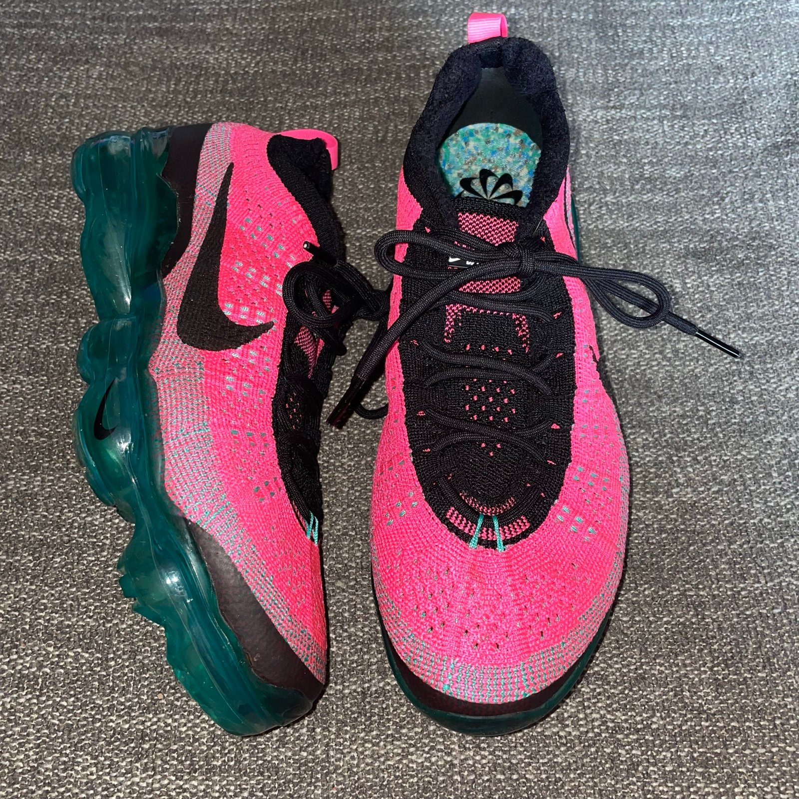 Nike Air Vapormax 2023 Flyknit Miami Nights size 8.5
