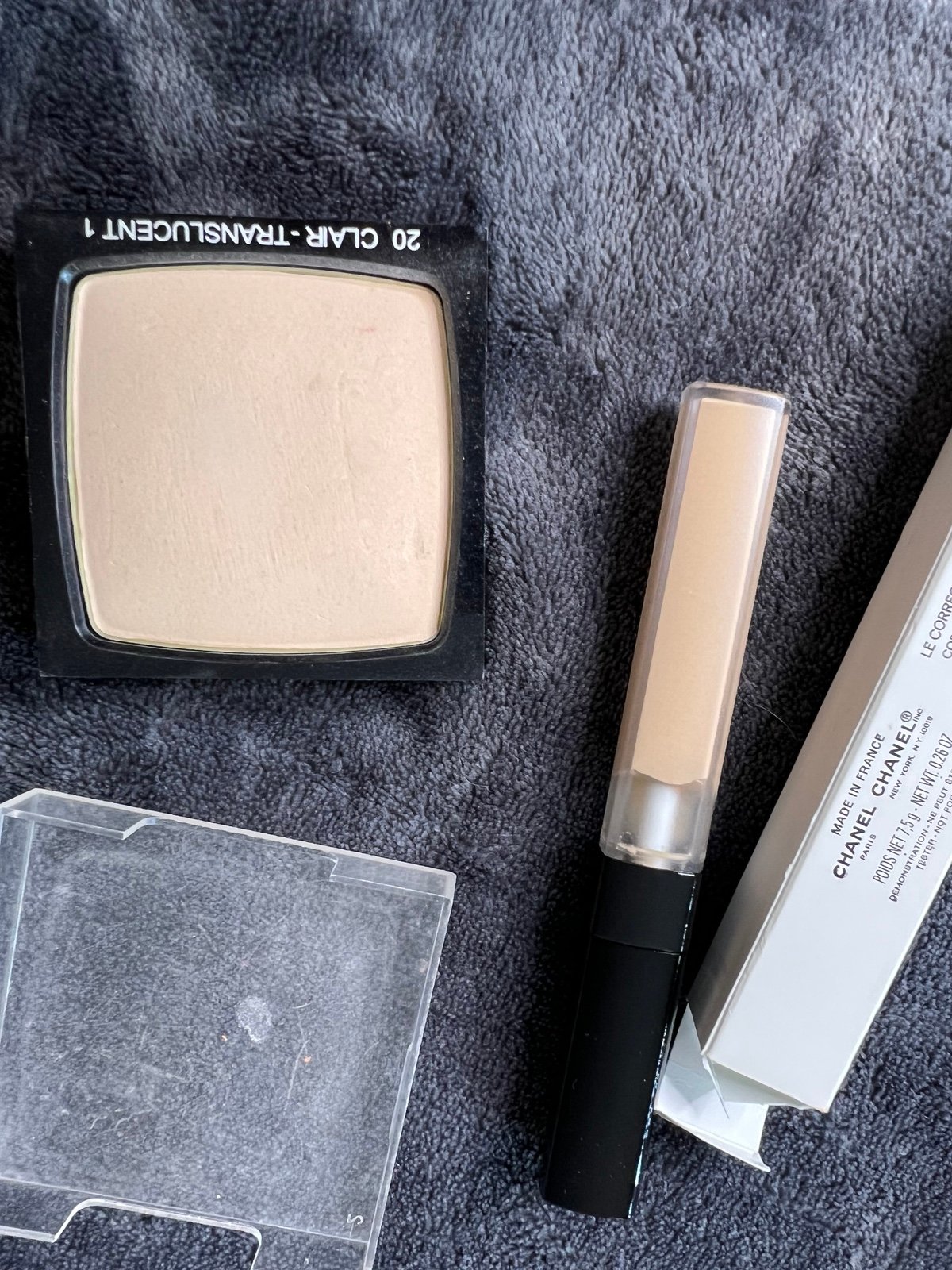 Chanel concealer and compact powder 20