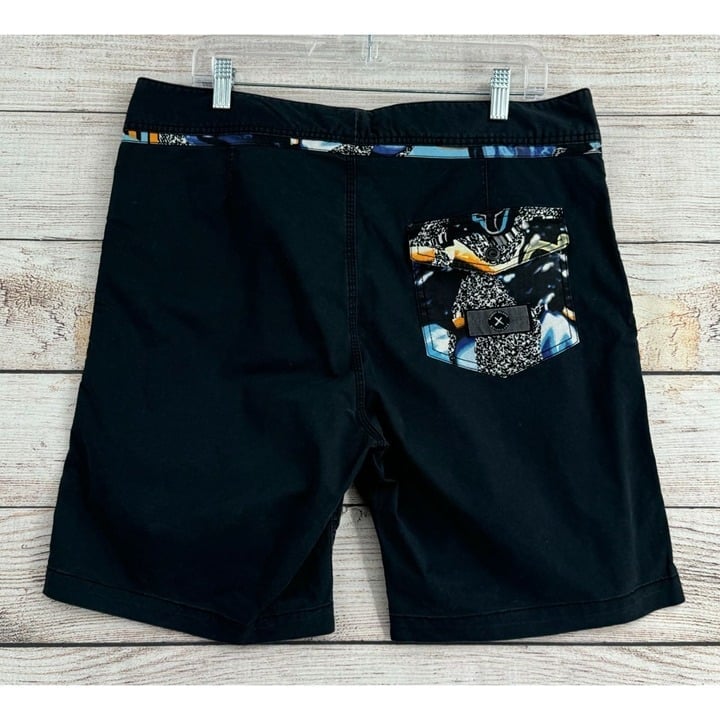 Robert Delong x QuikSilver Vortex Remix Street Trunk Board Shorts Men's Size 34