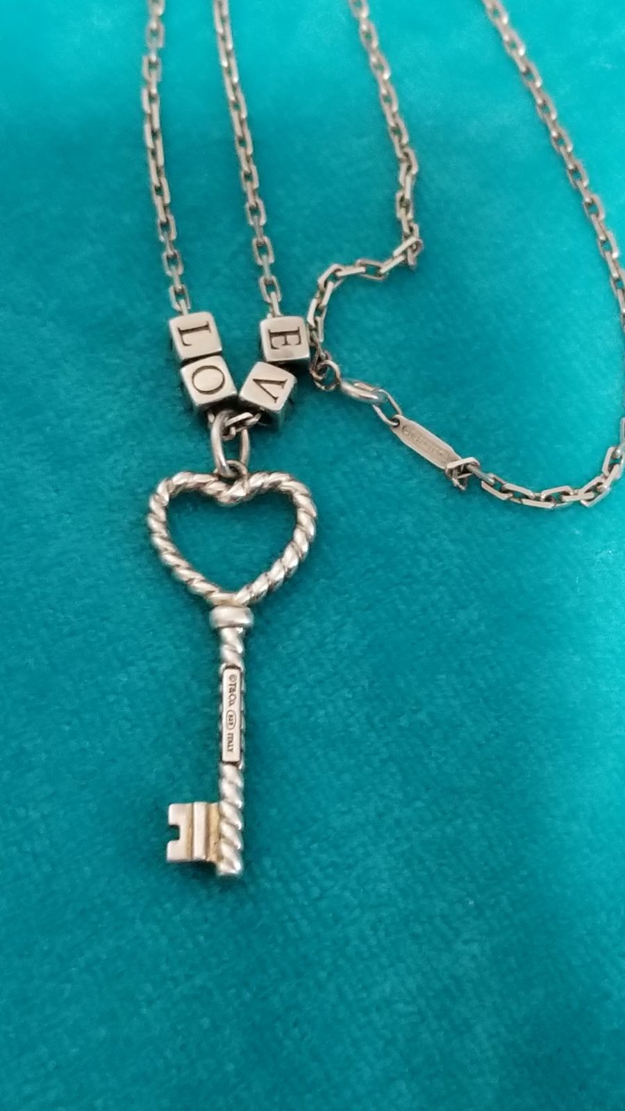 tiffany & Co Necklace 18