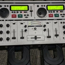Numark CD Mix2 Two Channel Professional CD Mixing Console CD Player Doesn't Read