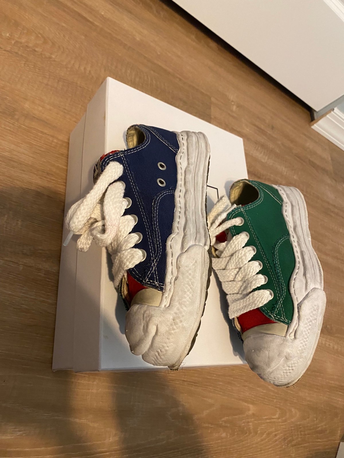Maison Mihara Yasuhiro (MMY) hank low sneakers