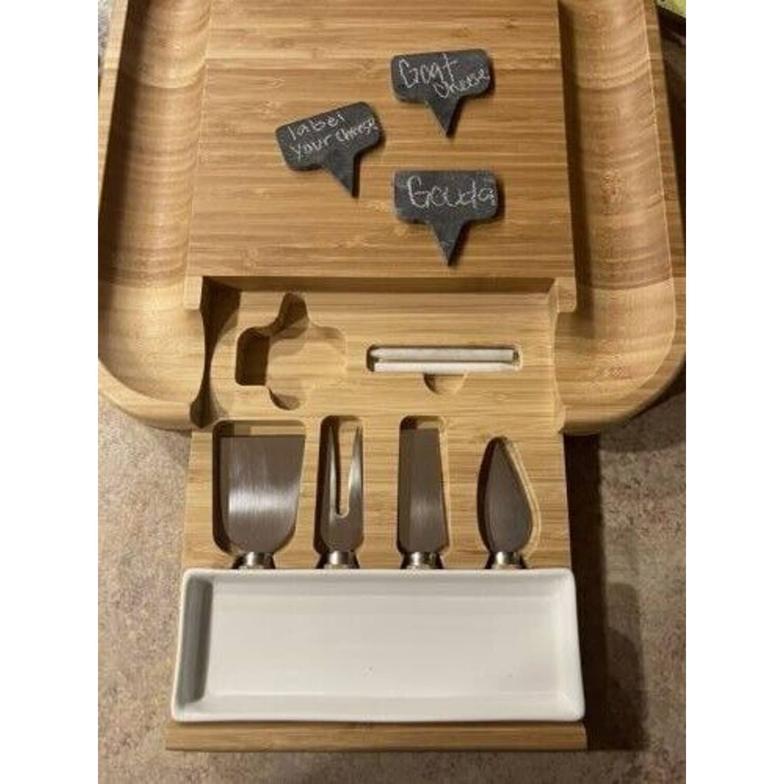 Picnic at Ascot Plymouth Cheese Board Set CB49
