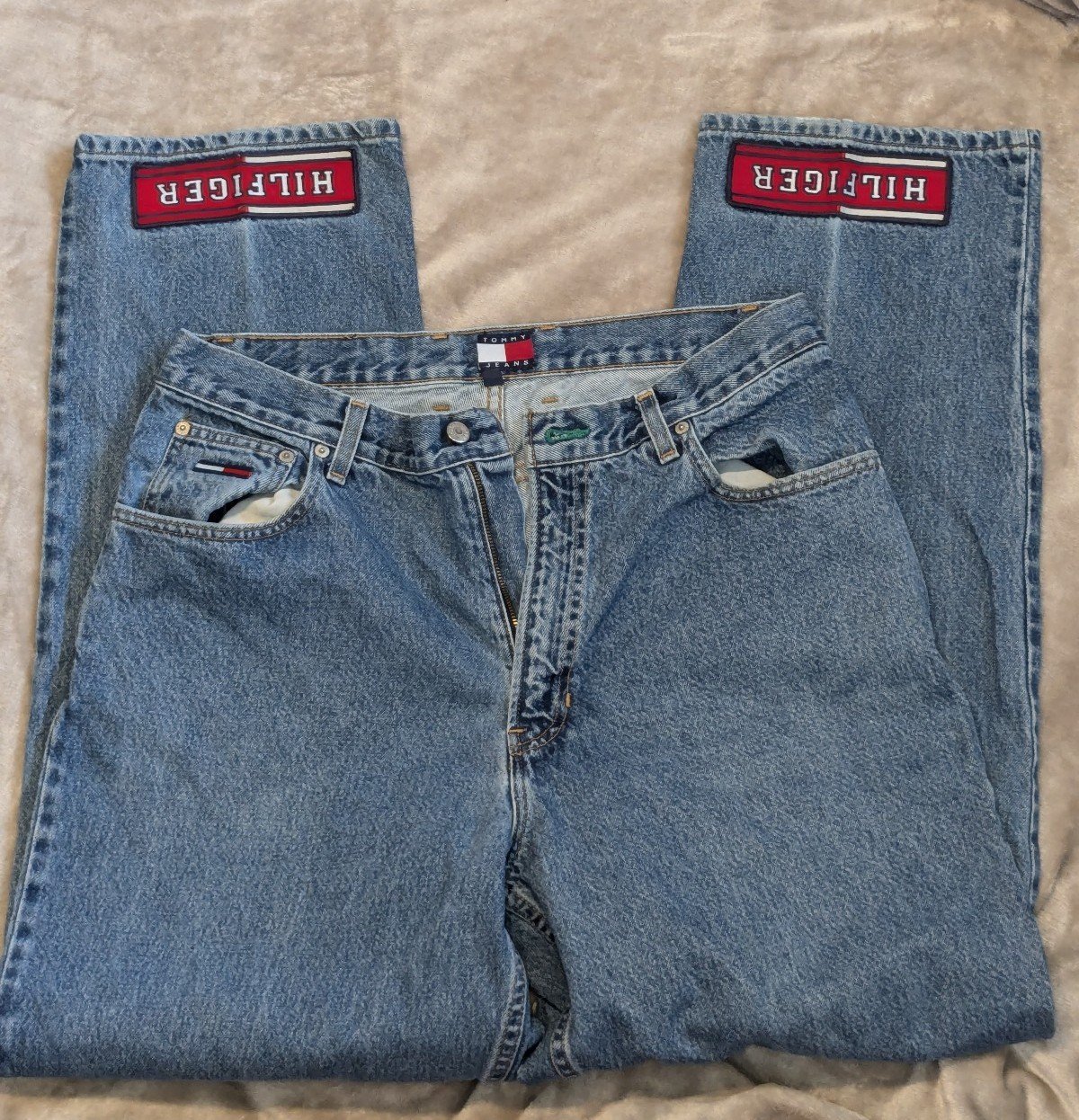Vintage 90s Tommy Hilfiger Wide Leg Baggy Jeans Ankle Patch Size 34x32 Spell Out