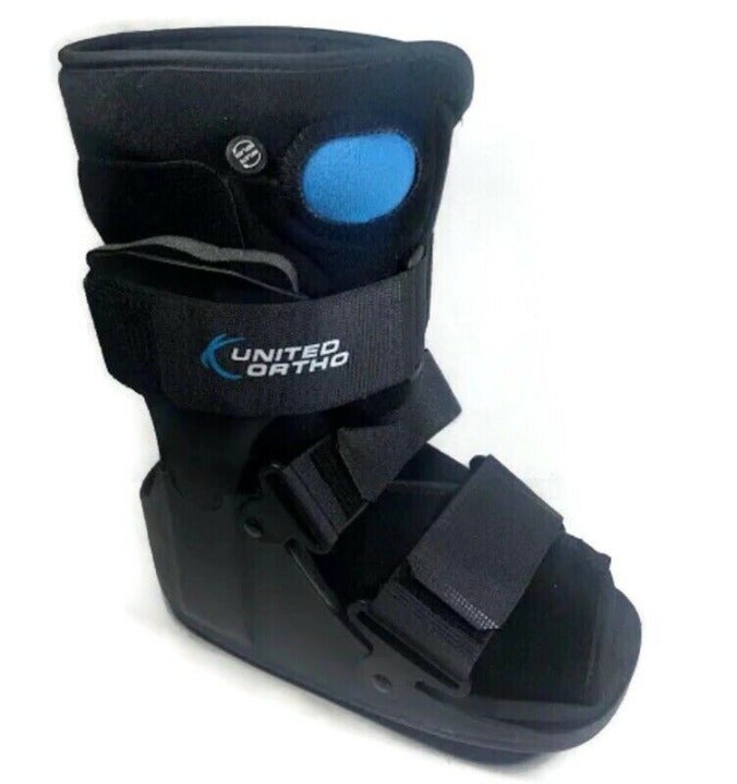 Fracture Boot United Ortho Size S,M
