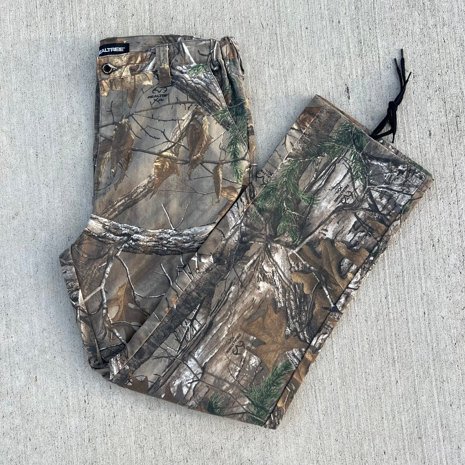 Realtree Men’s Xtra Cargo Camo Pants (32-34) M