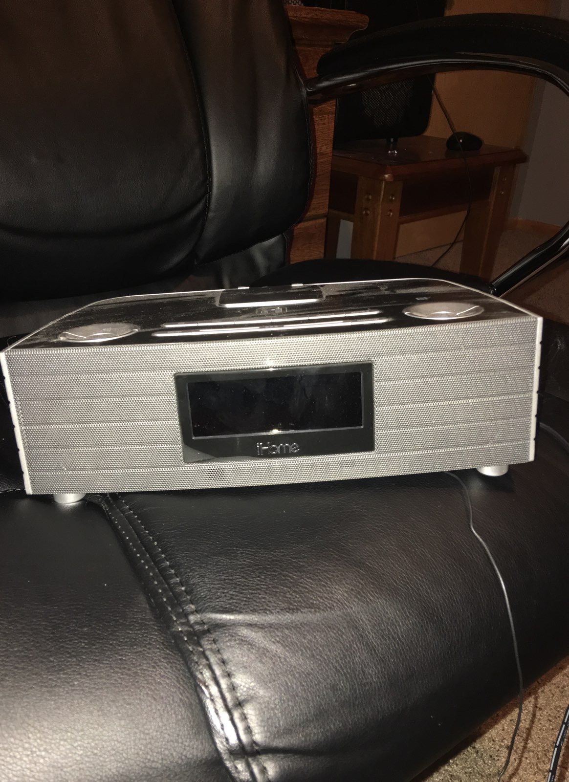 High Quality iHome bluetooth clock and s